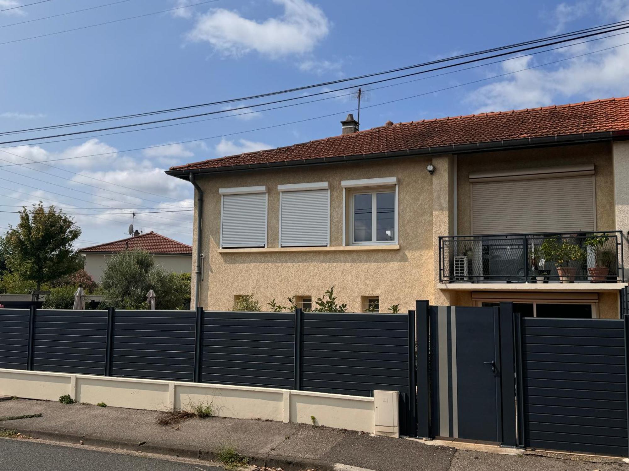 Au Calme Dans Maison En Rez De Jardin A 2,2 Kms Du Groupama Stadium Et Salle Ldlc Arena Meyzieu Bagian luar foto